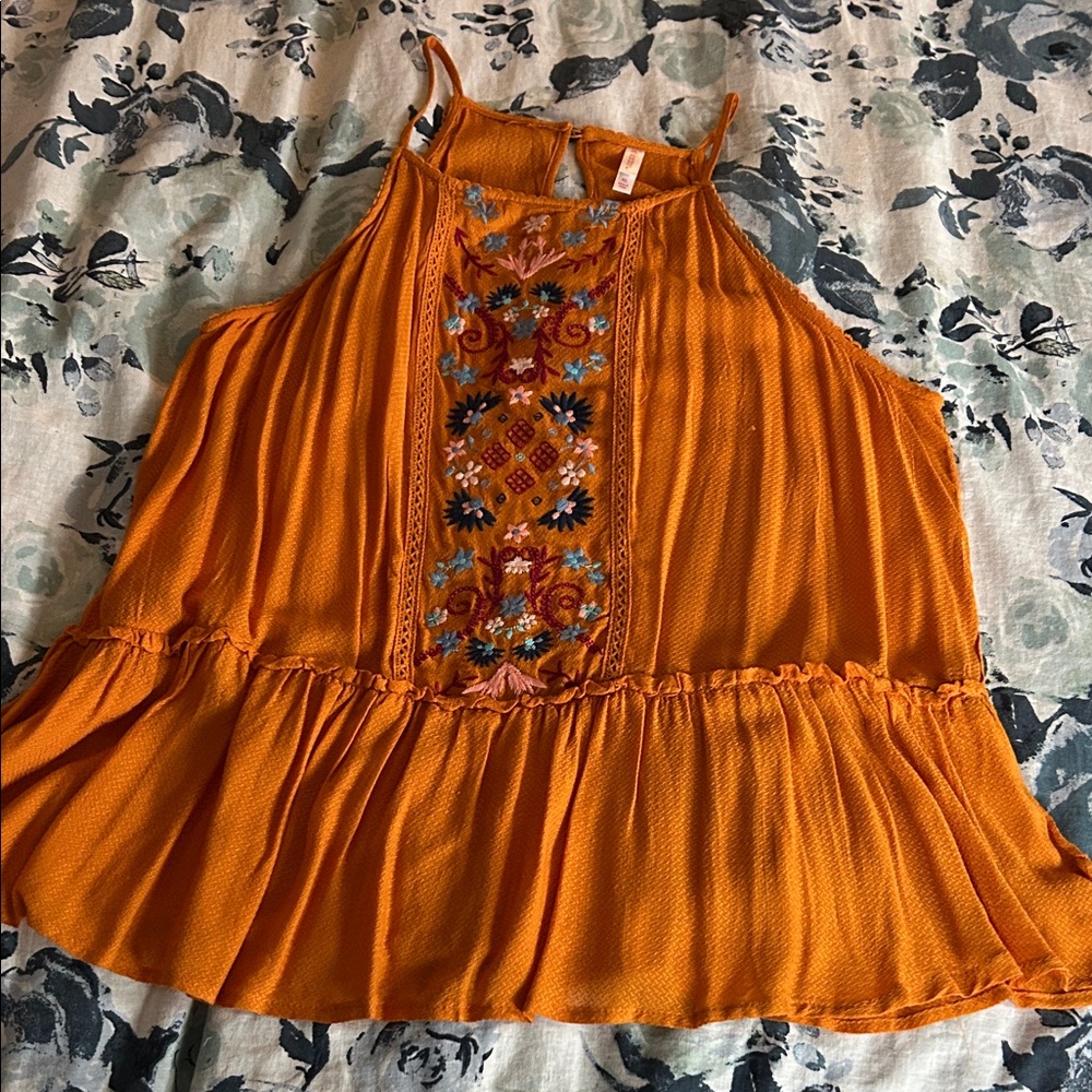 Burnt Orange Embroidered Women's Top - Sz XL